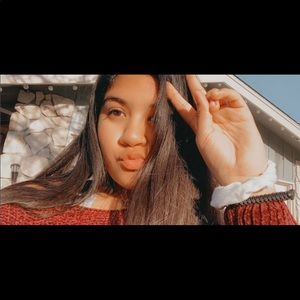 Meet your Posher, Jocelin